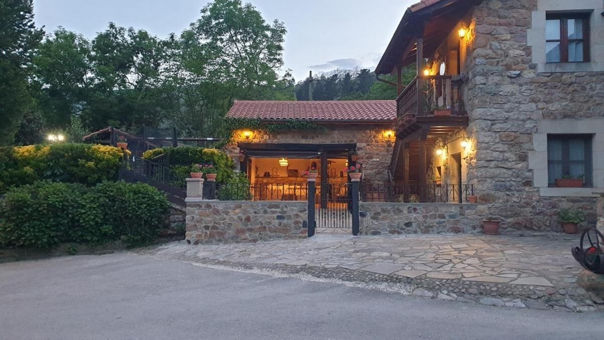 Casa Rural Caborzal Renedo De Cabuerniga 외부 사진