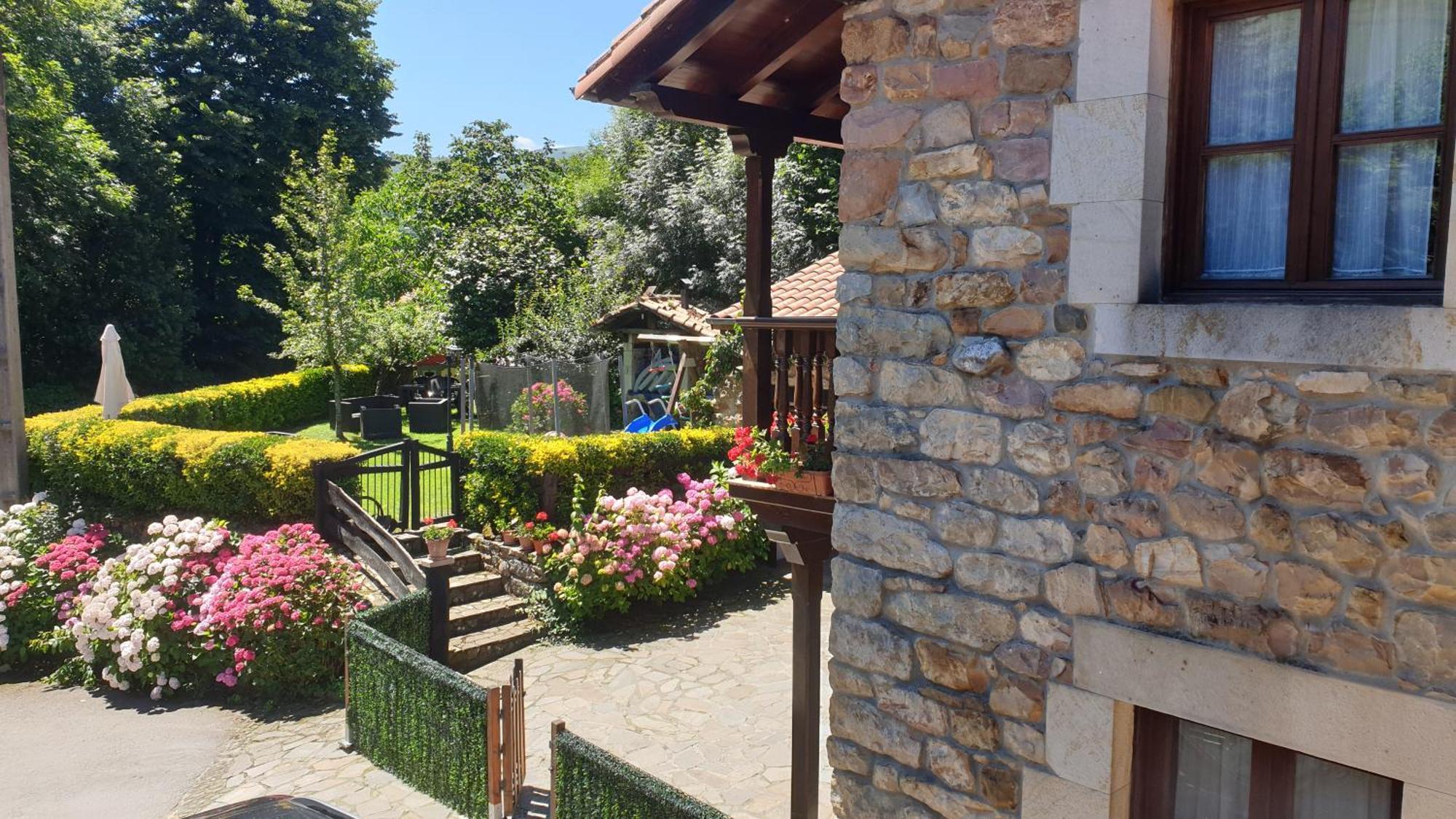 Casa Rural Caborzal Renedo De Cabuerniga 외부 사진